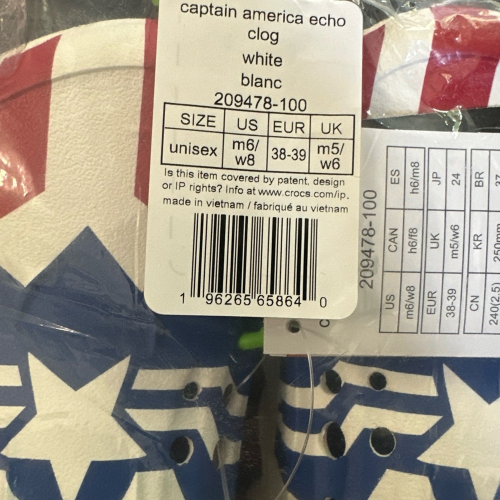 CROCS UNISEX - Captain America Echo Clog - White, Red and Blue Size: 8W - 6M - Picture 12 of 12